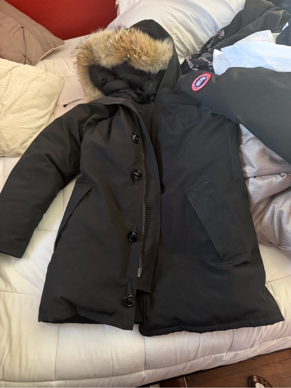 Canada Goose unisex’s Black Parka with Fur-Trim Hood